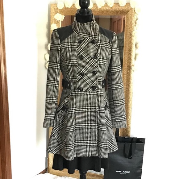 Gues Coat Black and White - Picture 5 of 16